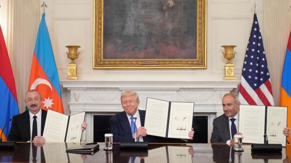 Ускорение «мирного процесса»: о чем Азербайджан и Армения договорились в Белом доме